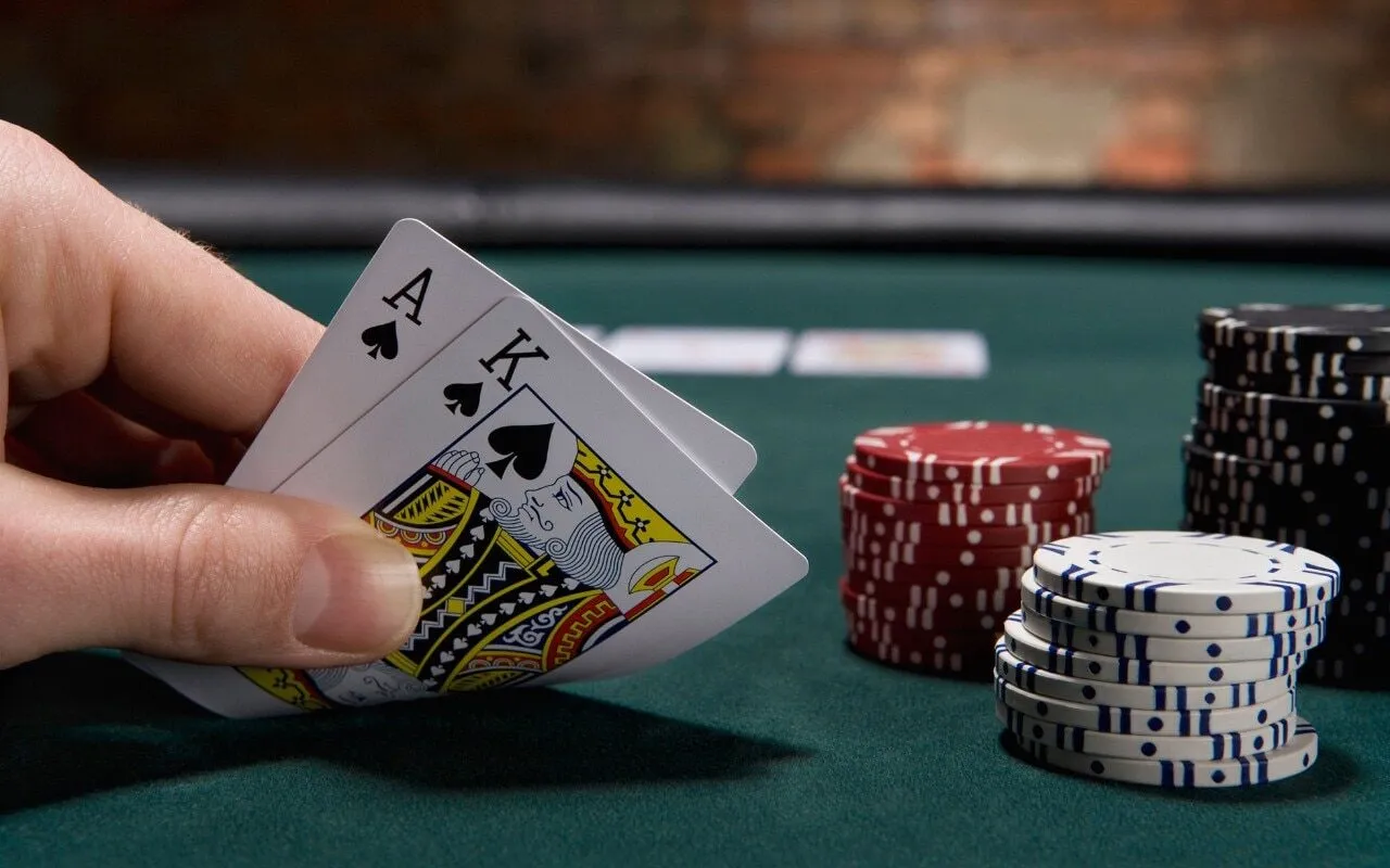 Poker Abc8 game bài trí tuệ